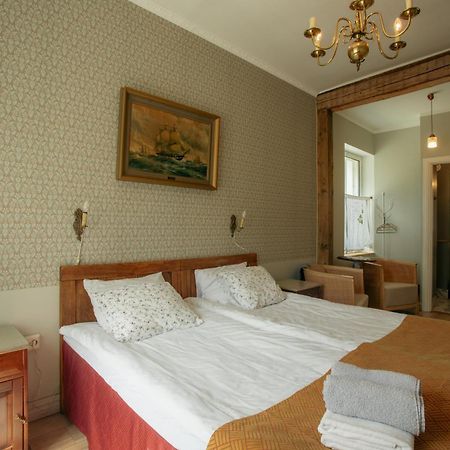 Guesthouse Kadrina Mois מראה חיצוני תמונה