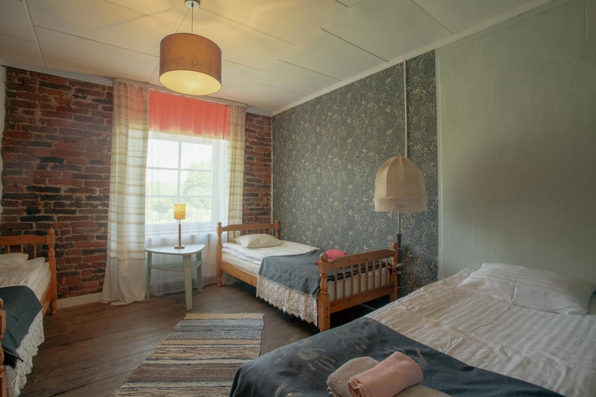 Guesthouse Kadrina Mois מראה חיצוני תמונה