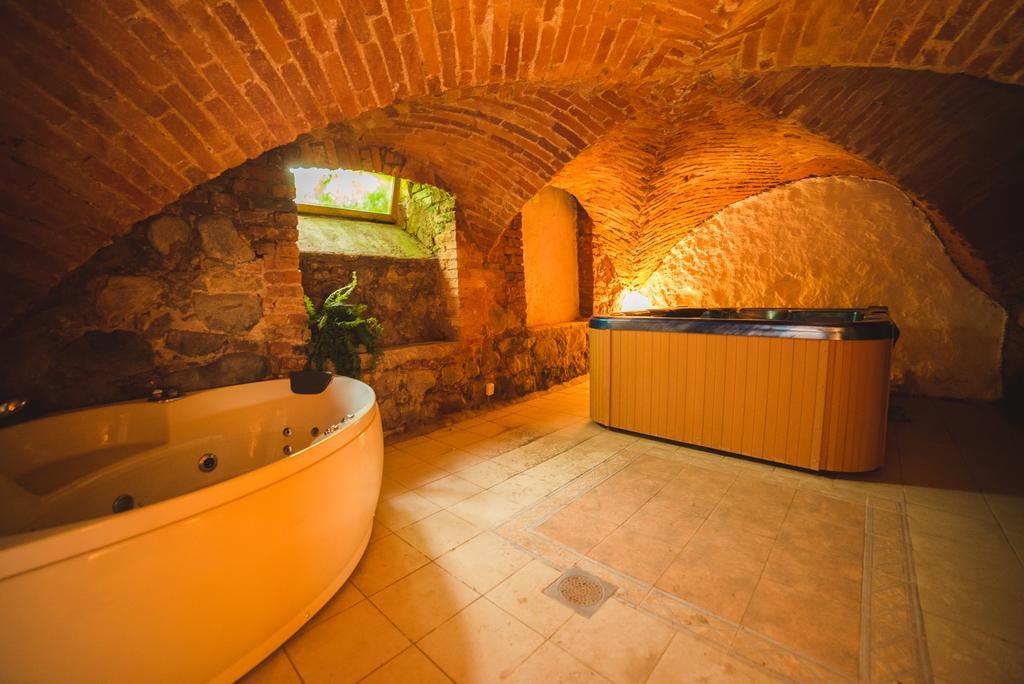 Guesthouse Kadrina Mois מראה חיצוני תמונה